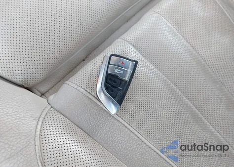 2018 BMW 530I xDrive z USA, uszkodzony, nr VIN WBAJA7C50JG907628